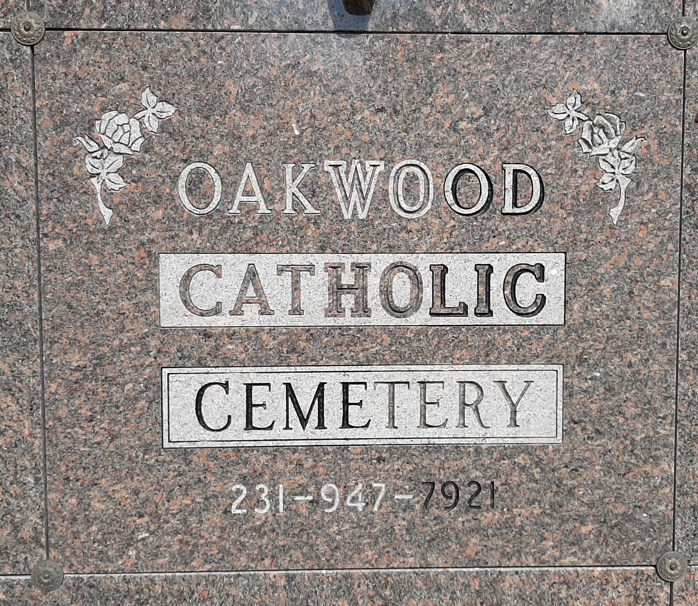 Oakwood Catholic Cemetery